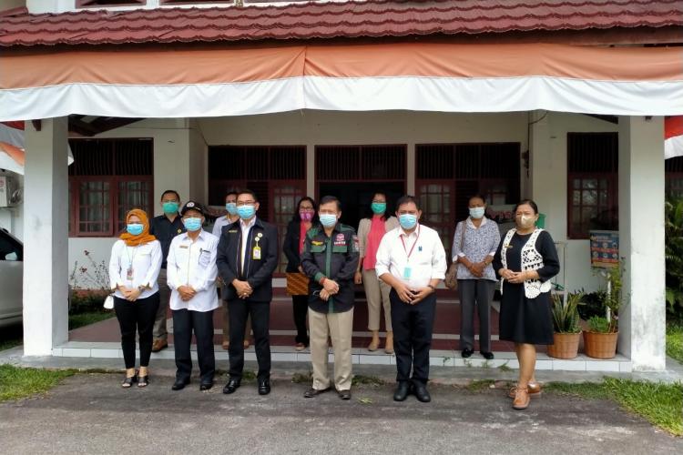 KERJA SAMA UNKRIP DAN PGRI PALANGKA RAYA DAN GERDAYAK